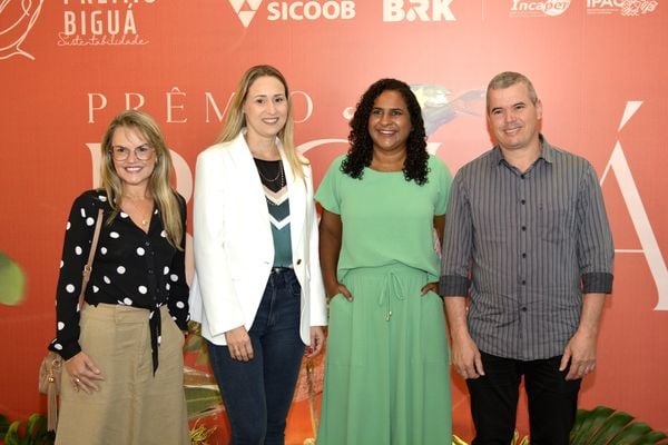 Lançamento Prêmio Biguá por WALLACE HUll