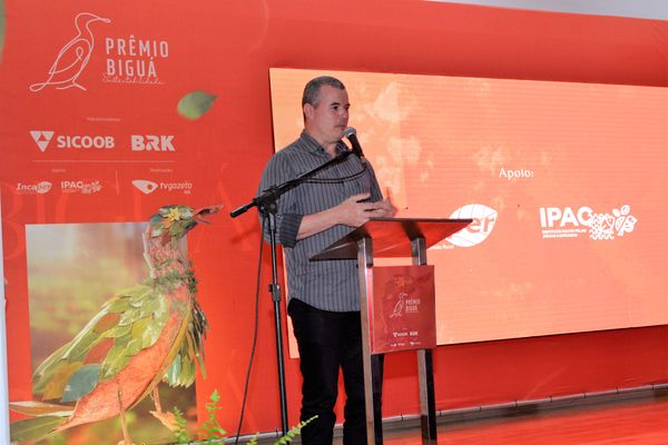 Lançamento Prêmio Biguá por Walace Hull