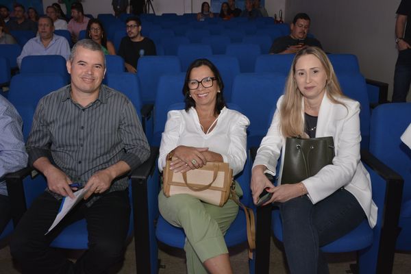 Lançamento Prêmio Biguá por Walace Hull