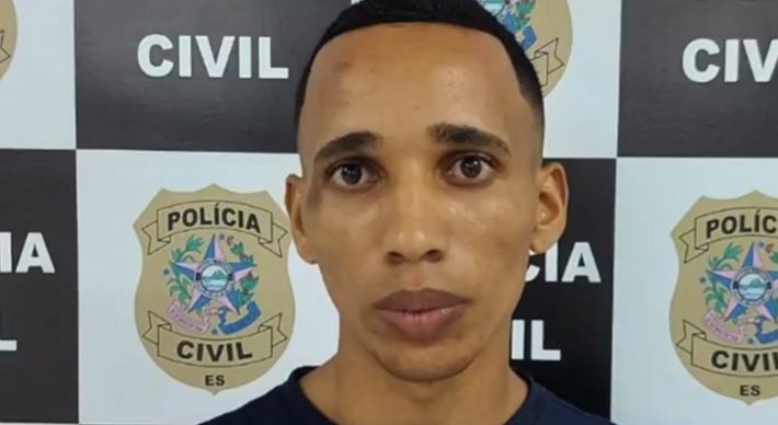 Márcio Rosário Silva, de 25 anos, estava em um ônibus quando foi preso; os dois homicídios ocorreram em intervalo de três dias, em março deste ano