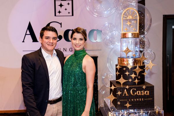 Ricardo Nicácio e Carolina Saitt