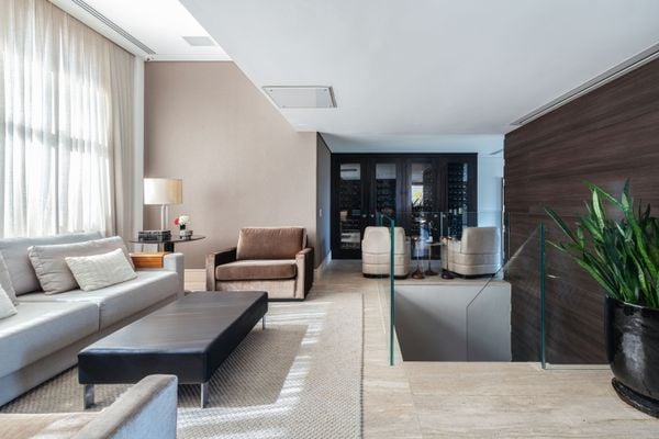 Sabemos que as cores influenciam diretamente no ambiente.  por Foto de Maura Mello e projeto de Dantas & Passos Arquitetura
