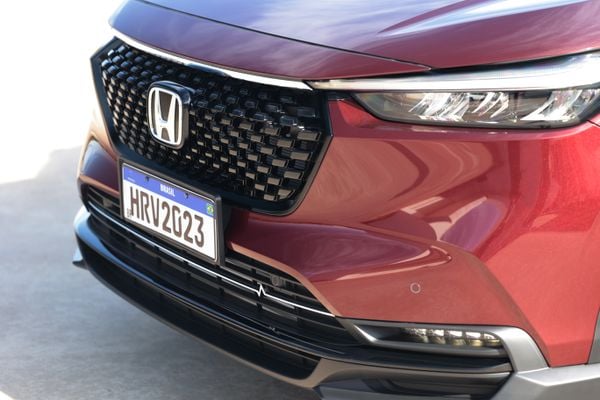 Honda HR-V ganha nova motorização e novo visual 