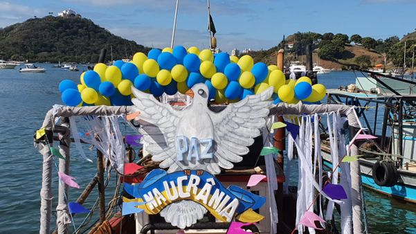 Barcos preparados para a Procissão marítima a São Pedro por Carlos Alberto Silva