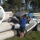 Imagem - Motorista bate em postes e morre em acidente em Linhares