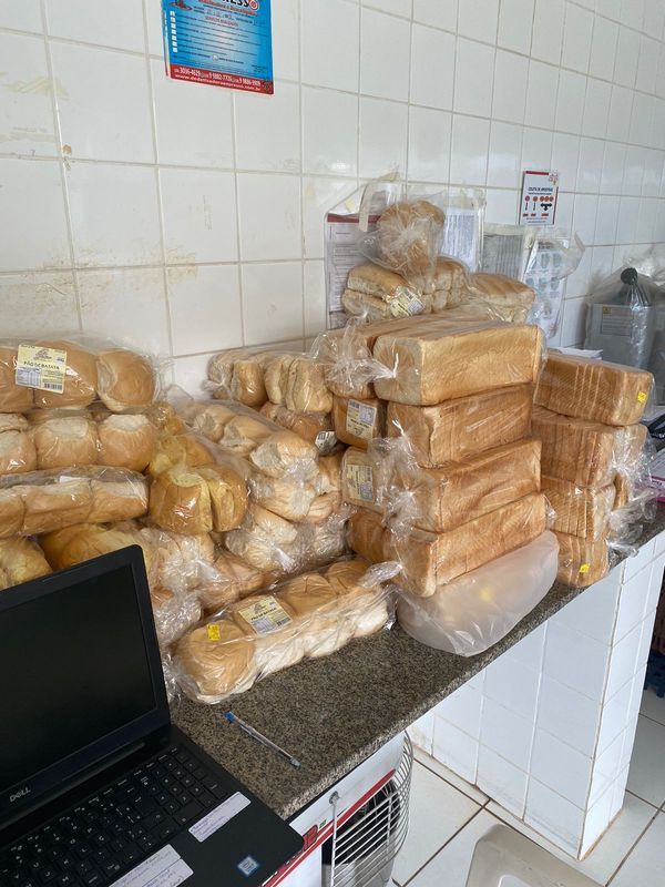 Foi feita uma vistoria no preparo dos alimentos da escola EEEFM Presidente Kennedy por Vigilância Sanitária/ Prefeitura de Presidente Kennedy