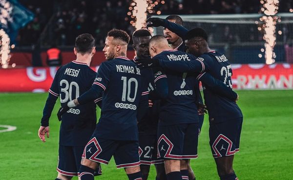 Trio Messi, Neymar e Mbappé ainda não rendeu o esperado pela torcida e diretoria do clube