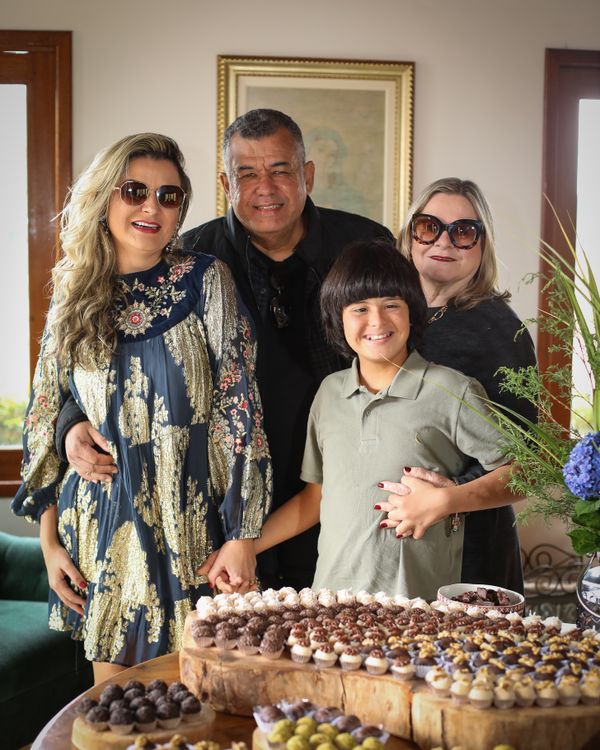 Karin Tonini e família