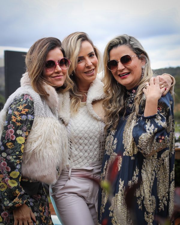 Fatinha Abelha, Bruna Sponfeldner, Karin Tonini