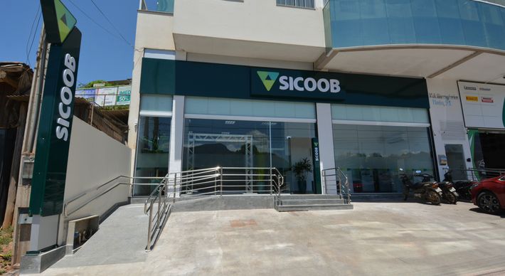 Sicoob Sul, que tem duas agências em Castelo, já soma 35 unidades no ES e no Rio. Novas unidades serão inauguradas no Estado vizinho