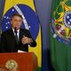 Imagem - Bolsonaro ataca urnas, STF e TSE em encontro com embaixadores