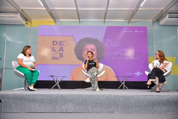A gestora de projetos em inovação social Josy Santos destaca que é importante que as empreendedoras mantenham sua identidade