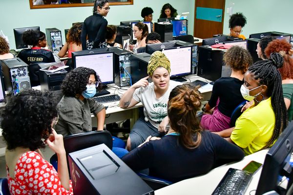 LAB Audiovisual CineMarias vai produzir curtas com base em denúncias e experiências com a violência de gênero. Obras serão lançadas durante mostra nacional de cinema feminino 