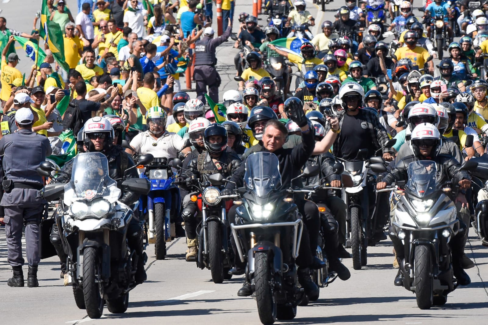 A Gazeta | Vídeo E Fotos: As Imagens Por Dentro Da Motociata De ...