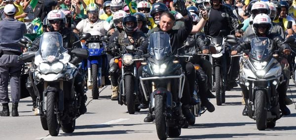 Presidente Jair Bolsonaro em motociata em Vitória por Vitor Jubini