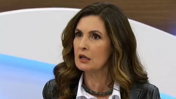 Fátima Bernardes diz que TV Globinho estava perdida na programação da TV Globo 