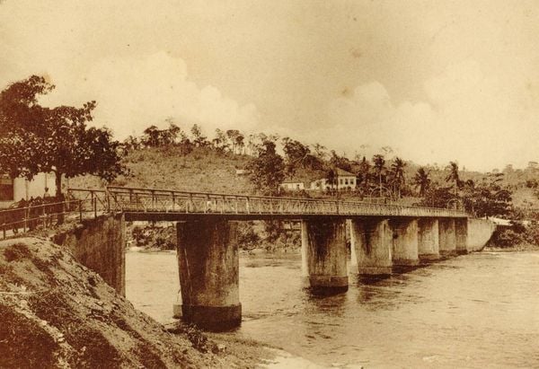 Primeira Ponte Municipal, centro de Cachoeiro de Itapemirim