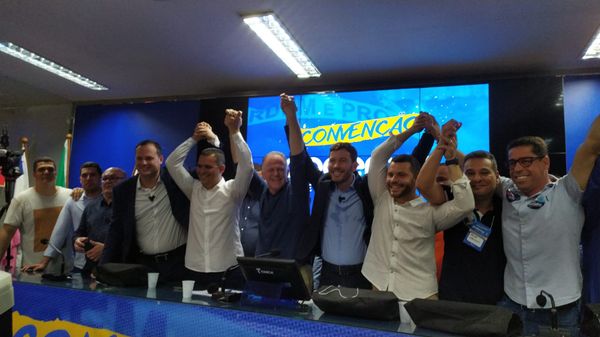 Renato Casagrande em convenção do Podemos