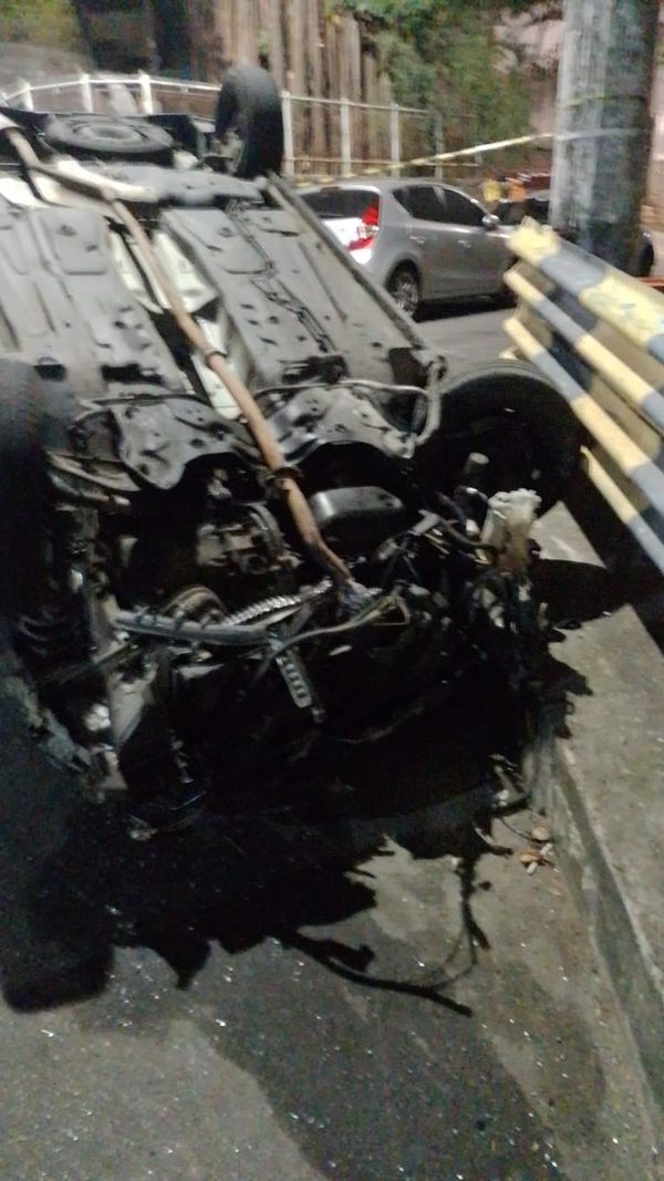 Mulher morre e jovem é ferido após ataque a tiros em carro no Romão