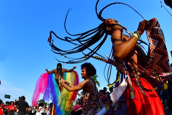 Milhares de pessoas estiveram no XXI Manifesto do Orgulho LGBTQIA+ de Vitória por Fernando Madeira