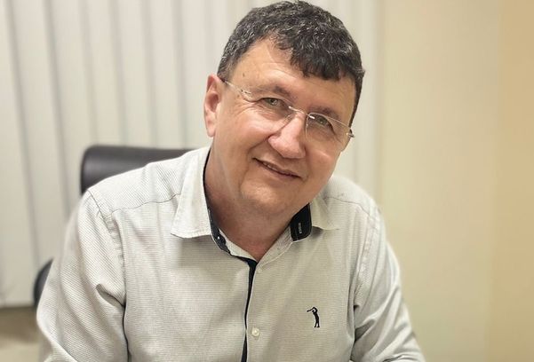 Antônio da Rocha Sales, conhecido como Doutor Antônio, prefeito de Itapemirim eleito em junho de 2022