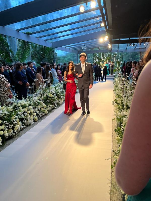 Casamento de Henrique Siniscalchi e Livia Verjovsky