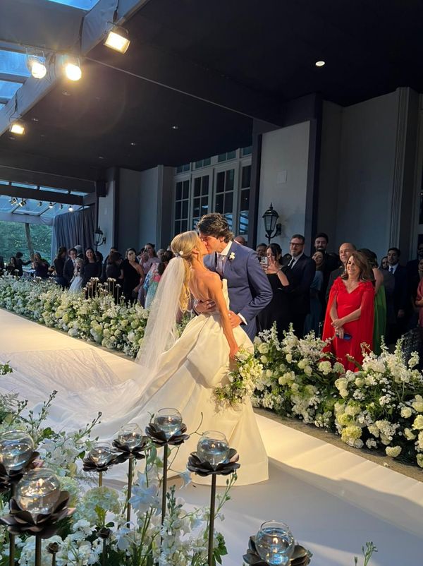 Livia Verjovsky e Henrique Siniscalchi