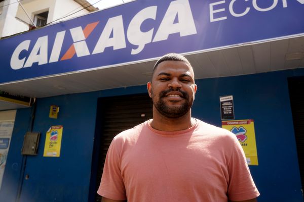 Bill, dono da distribuidora de bebidas que usou logomarca da Caixa Econômica e viralizou na internet por Fernando Madeira