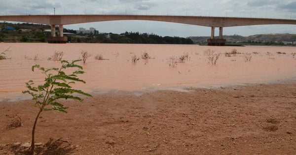 Governo marcou data da assinatura do acordo de repactuação pelos danos causados pelo rompimento da barragem da Samarco com mineradoras; montante de R$ 170 bi será pago nos próximos 20 anos