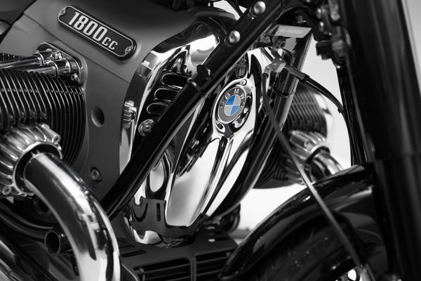 BMW R 18