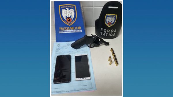 Dentro do carro perseguido na Serra, os militares apreenderam um revólver calibre 38