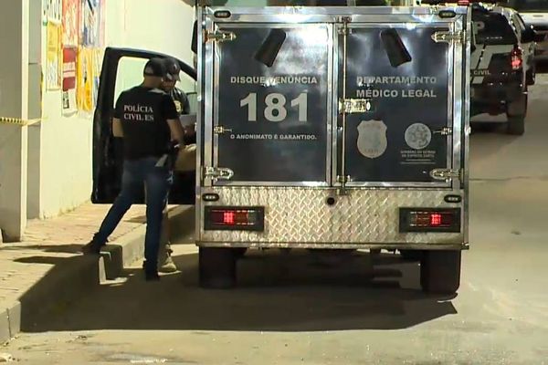 Vítima estava próxima a um bar quando foi morta