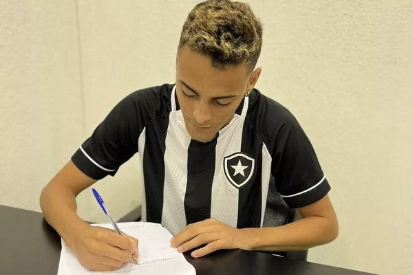 Kaiky, capixaba emprestado do Botafogo