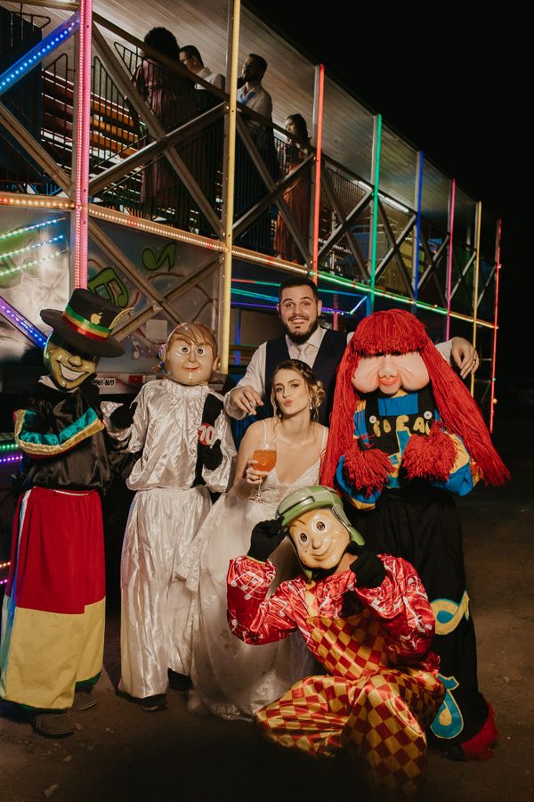 Vídeo de casal capixaba em carreta após casamento viraliza nas redes  por Thalyta e Pablo Fotografia
