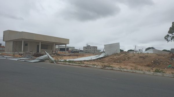 Uma forte ventania assustou moradores do Bairro Planalto em Aracruz por Telespectador | A Gazeta