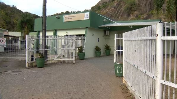 Agente acreditou que estava sendo vítima de uma tentativa de roubo; versão de suspeito autuado é diferente