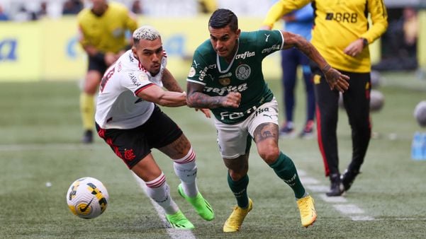 Flamengo começou melhor na partida, mas Palmeiras equilibrou o jogo na segunda parte