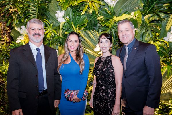 Solano Madeira e Gina Strozzi, Karina e Fabiano Pereira