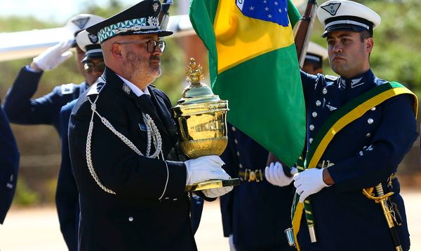 Coração de dom Pedro I chega ao Brasil para as comemorações dos 200 anos da Independência