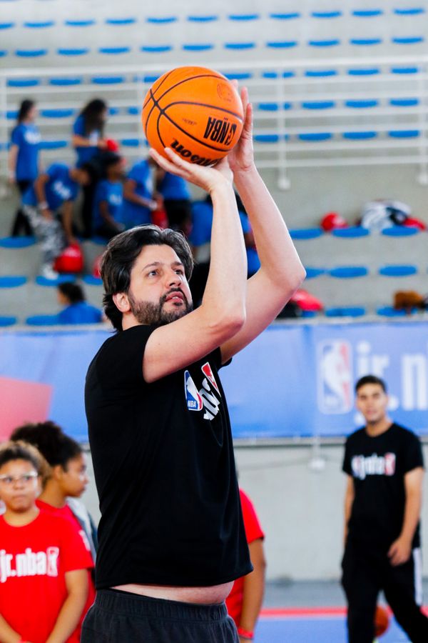 Guilherme Giovannoni participou da clínica da NBA em Vitória 
