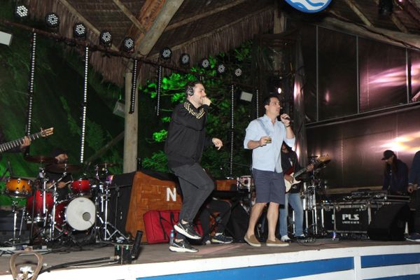 O cantor Alan Venturin e Alberto Nemer