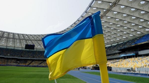 Times do Campeonato Ucraniano voltam aos gramados nesta terça-feira (23)