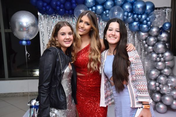 Aniversário de 15 anos de  Luma Friço