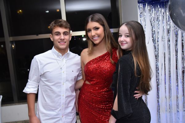 Aniversário de 15 anos de  Luma Friço