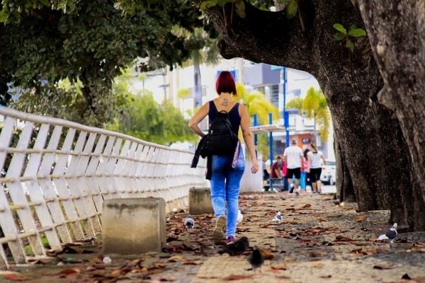 Cenas da centenária Colatina por Cláudio Costa