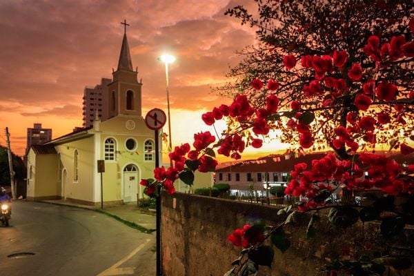 Cenas da centenária Colatina por Cláudio Costa