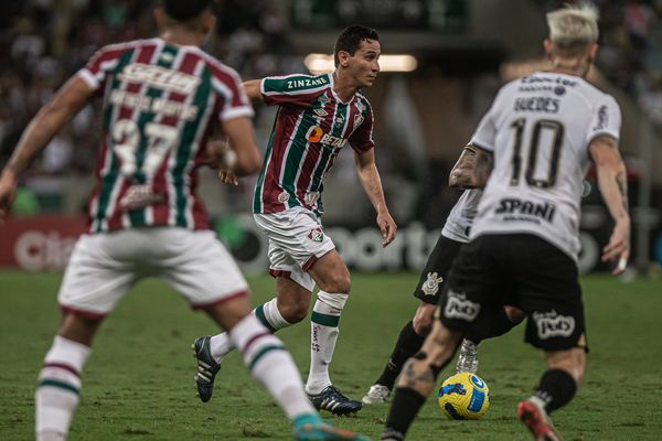 Corinthians busca empate com o Fluminense no Maracanã - Esportes