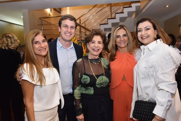 Rachel Sasso, Antônio Caus, Walmir Sasso, Rozane Rasseli e Regina Caus