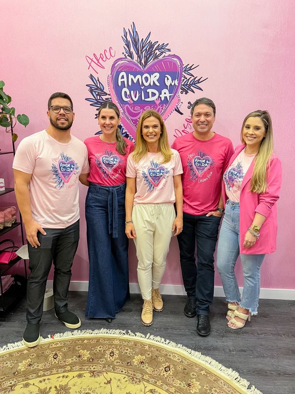 Vinnicius Rabbi, Letícia Dalvi, Mariana Buaiz, Raphael Brotto e Paula Martin