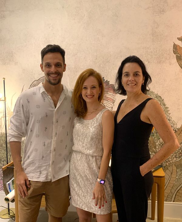 Os arquitetos Nicolas Justi e Ximene Villar prestigiaram o lançamento do novo quarto da Casa Arrumada, assinado por Fernanda Calazans, em comemoração aos 9 anos do showroom